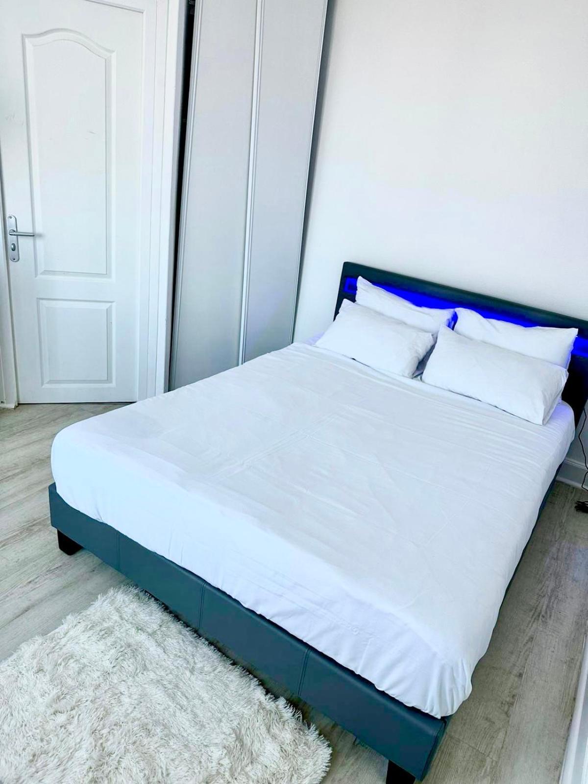 Appartement Moderne Вьерзон Экстерьер фото